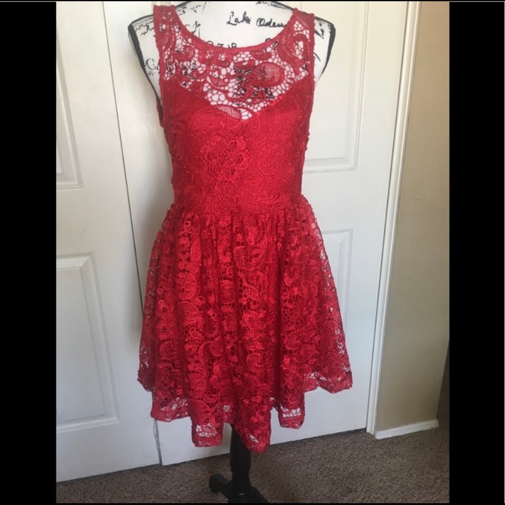 Francesca's Collections Red Lace Backless Dress